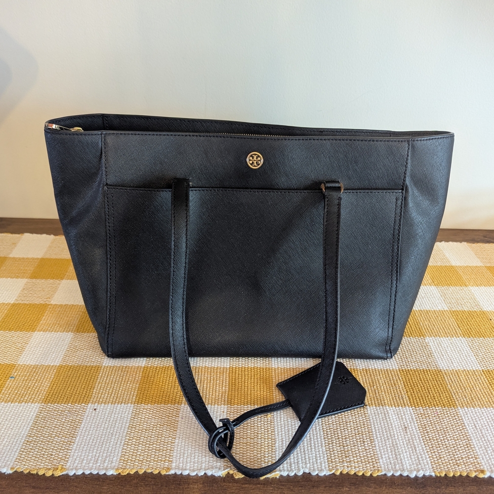 Tory Burch Robinson Double Zip Tote Bag Black Saffiano Leather Gold Trim Purse